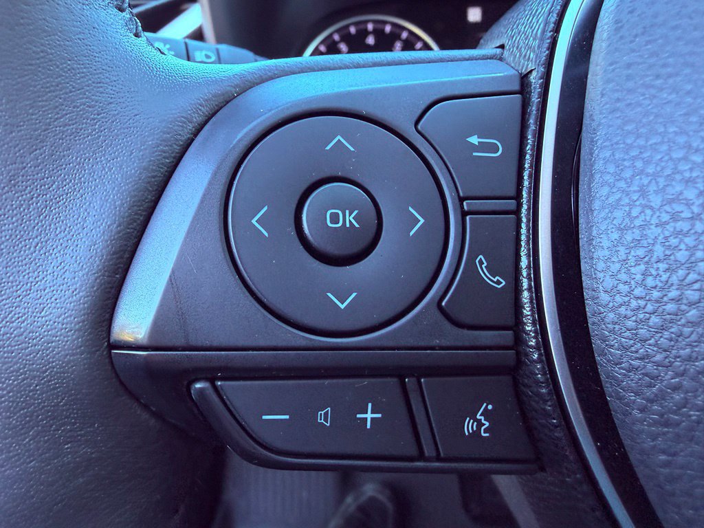 Used 2021 Toyota RAV4 XLE Premium FWD image 21