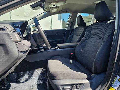 Used 2026 Toyota Camry LE FWD image 19