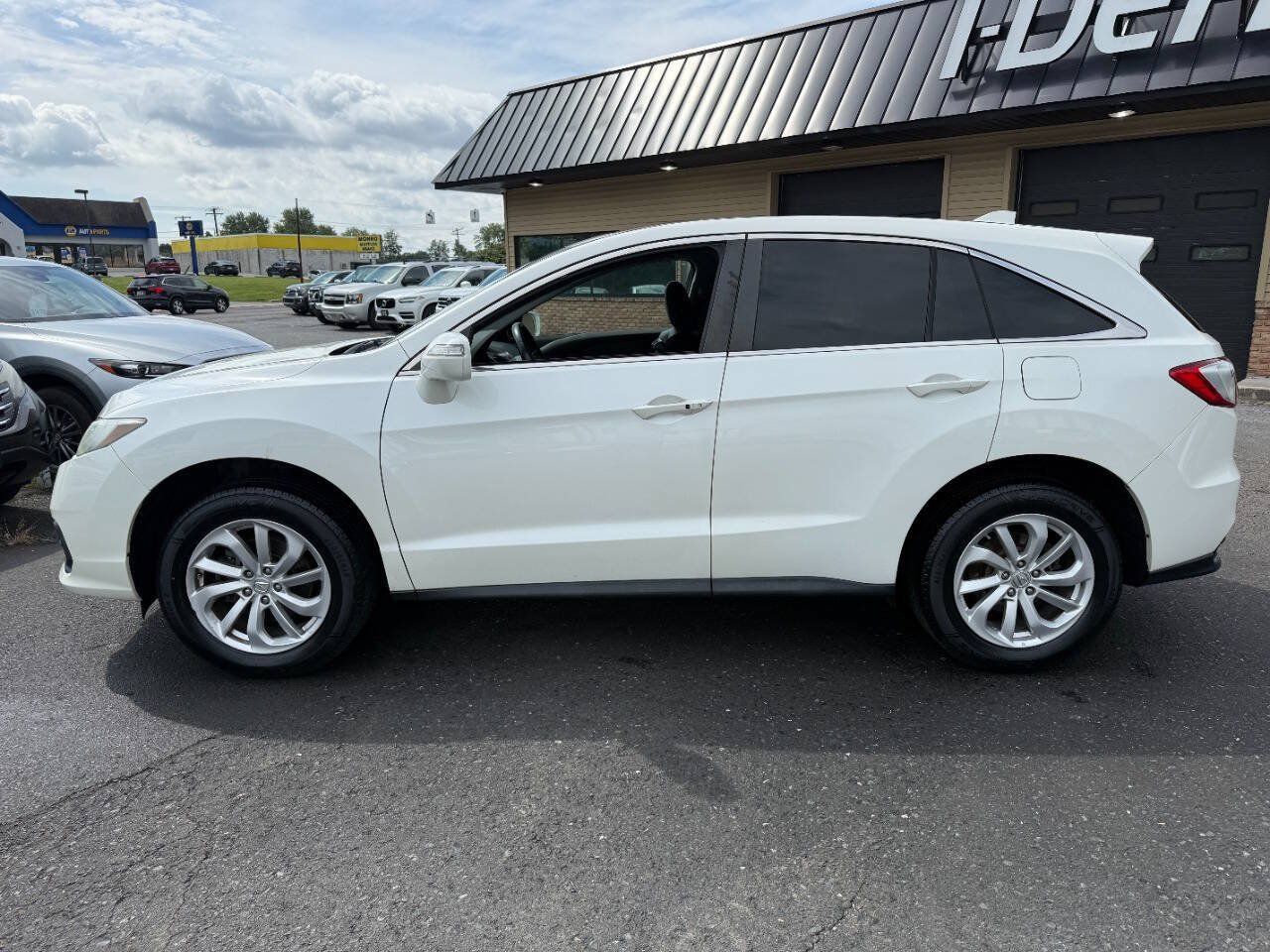 Used 2017 Acura RDX AWD image 8