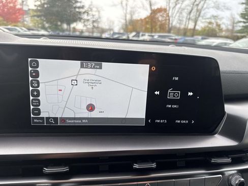 New 2025 Kia Telluride S image 10