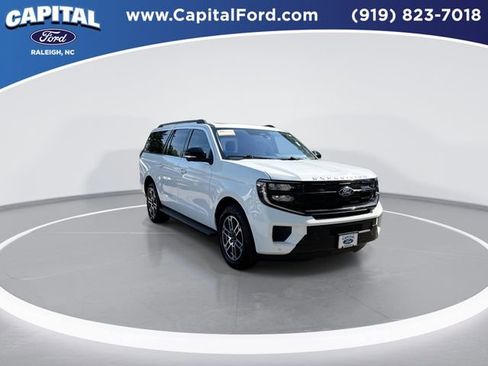 Certified 2025 Ford Expedition Max Active AWD/4WD image 2