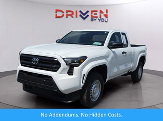 Used 2024 Toyota Tacoma SR video 1