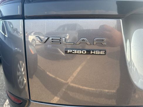 Used 2018 Land Rover Range Rover Velar R-Dynamic HSE image 5