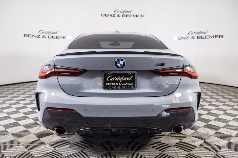 Used 2022 BMW 430i Coupe w/ M Sport Package RWD image 7