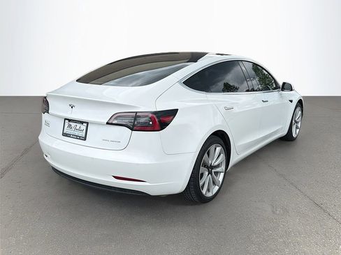 Used 2018 Tesla Model 3 Long Range AWD/4WD image 4