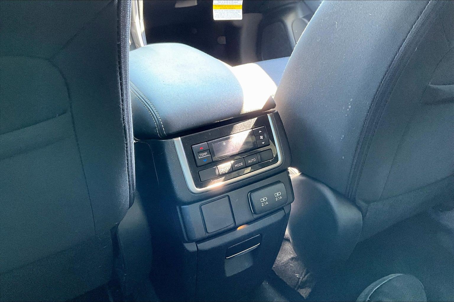 Used 2021 Subaru Ascent Premium w/ Convenience Package AWD/4WD image 9