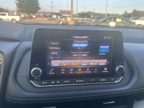 Certified 2024 Nissan Rogue SV w/ SV Premium Package FWD image 26