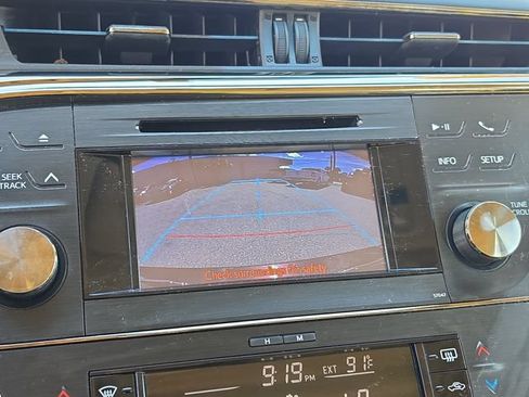 Used 2013 Toyota Avalon XLE Premium FWD image 26