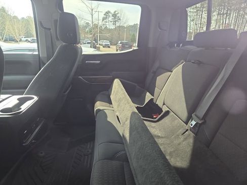 Used 2021 Chevrolet Silverado 1500 LT Trail Boss w/ Convenience Package II image 10