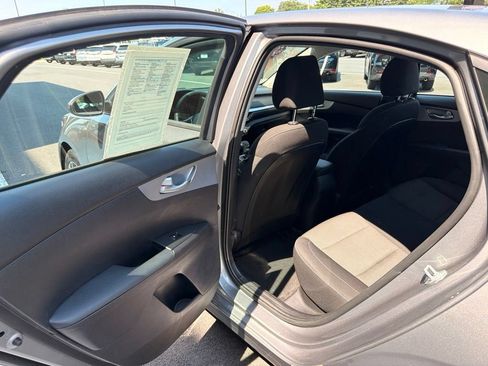 Used 2023 Kia Forte LXS FWD image 11