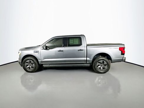 Used 2024 Ford F150 Lightning XLT image 4