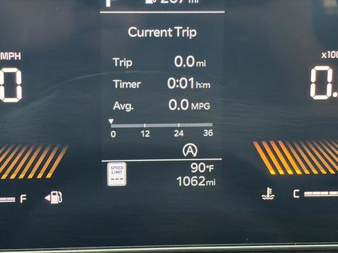 Used 2025 Kia Sorento S w/ Panoramic Sunroof Package FWD image 33