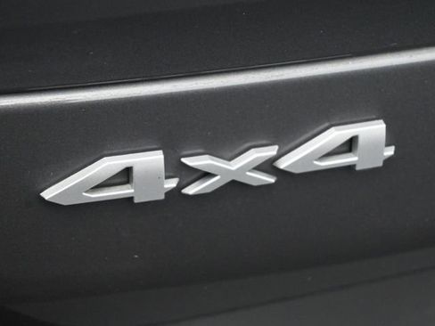 Used 2024 Jeep Grand Cherokee L Limited image 9