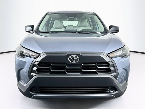Used 2026 Toyota Corolla Cross L FWD image 2