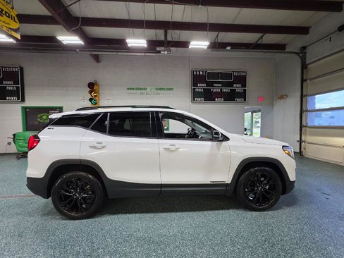 Used 2020 GMC Terrain SLT w/ Preferred Package AWD/4WD image 5