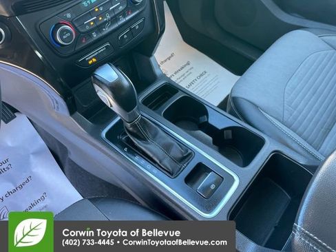 Used 2019 Ford Escape SE image 22