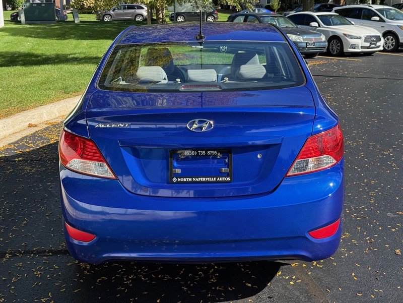 Used 2014 Hyundai Accent GLS w/ Option Group 2 FWD image 6