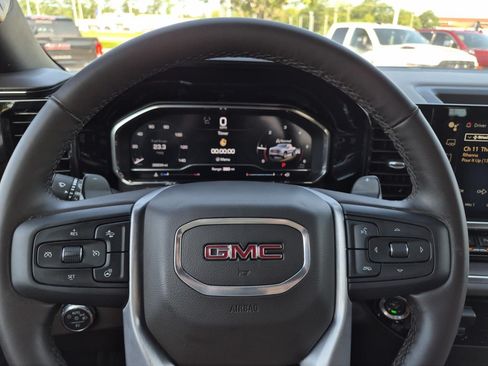 Certified 2024 GMC Sierra 1500 SLT AWD/4WD image 23