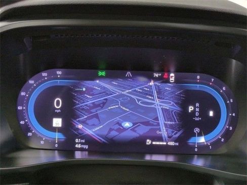 Used 2023 Volvo XC40 B5 Plus image 28