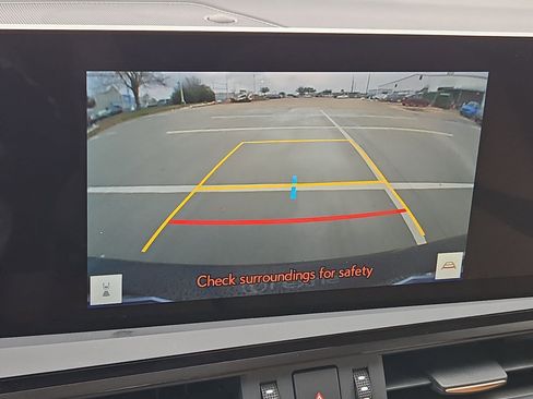 Used 2024 Lexus ES 350 w/ Premium Package image 24