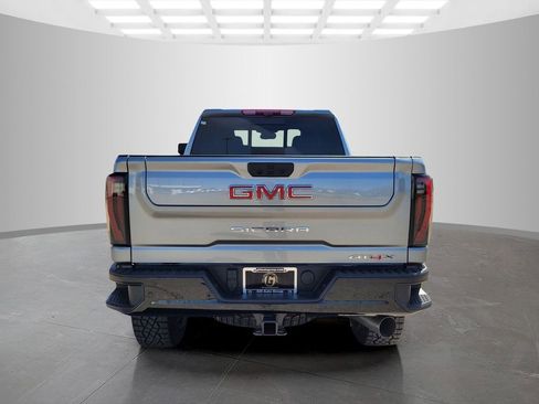 New 2026 GMC Sierra 2500 AT4X image 5