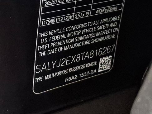 Used 2026 Land Rover Range Rover Velar S image 27