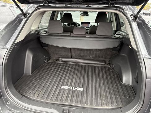 Certified 2023 Toyota RAV4 XLE image 8