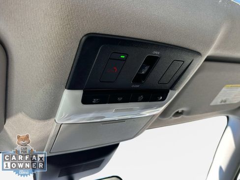 Used 2023 Nissan Sentra SR w/ SR Premium Package FWD image 37