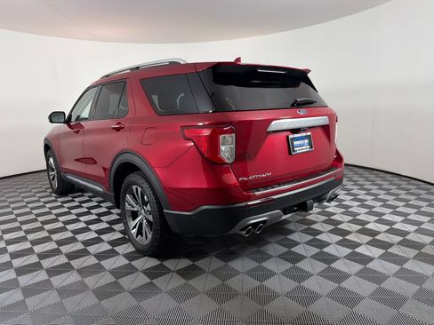 Used 2020 Ford Explorer Platinum w/ Premium Technology Package AWD/4WD image 5