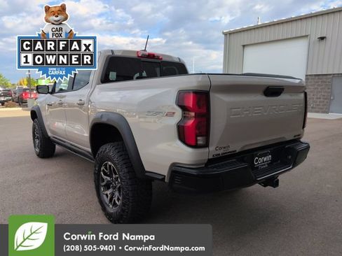 Used 2026 Chevrolet Colorado ZR2 w/ Technology Package AWD/4WD image 5