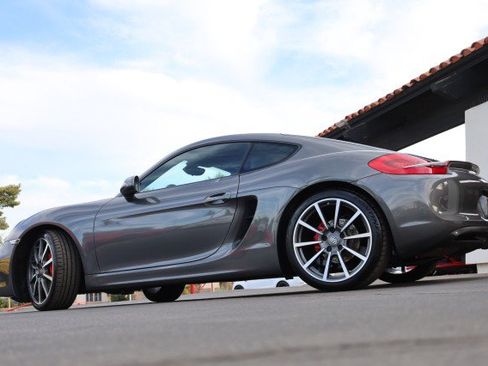 Used 2014 Porsche Cayman S RWD image 17