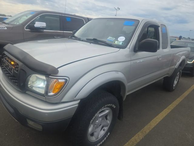 Used 2003 Toyota Tacoma 4x4 Xtracab V6 w/ Convenience Pkg image 2