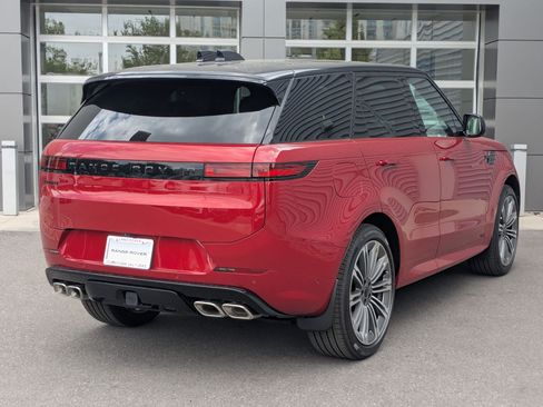 New 2026 Land Rover Range Rover Sport Autobiography AWD/4WD image 5