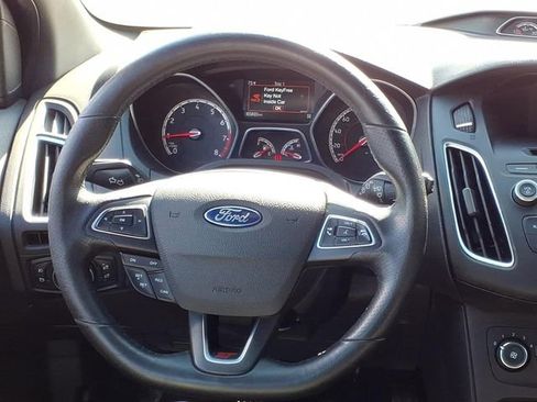 Used 2016 Ford Focus ST image 9