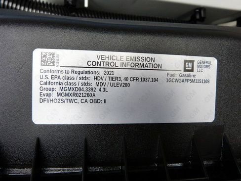 Used 2021 Chevrolet Express 2500 w/ Driver Convenience Package image 34