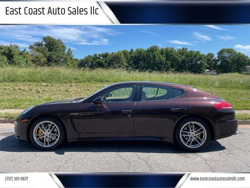 Used 2014 Porsche Panamera 4 image 1