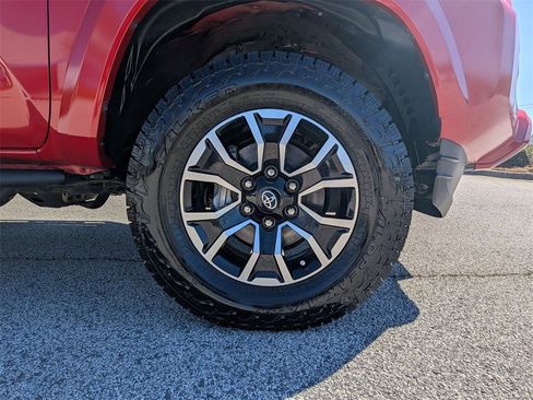 Used 2023 Toyota Tacoma TRD Sport w/ TRD Premium Sport Package image 11