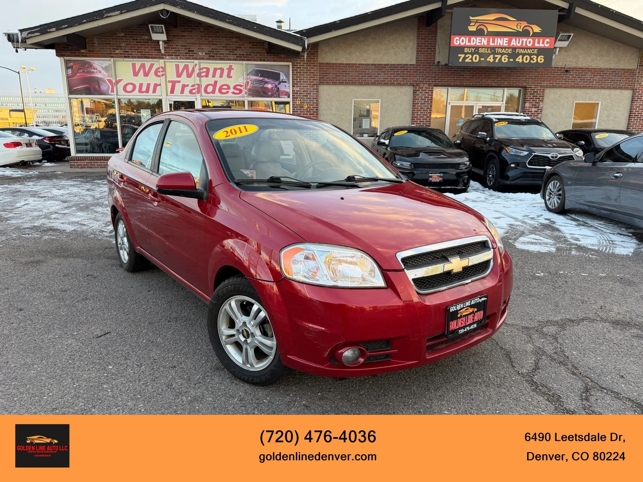 Used 2011 Chevrolet Aveo LT FWD image 1