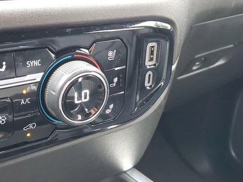 Certified 2024 Chevrolet Silverado 2500 High Country w/ Technology Package AWD/4WD image 30