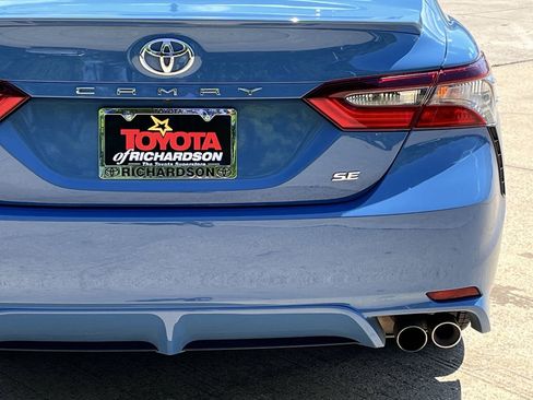 Used 2024 Toyota Camry SE FWD image 6
