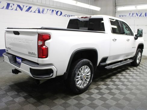 Used 2023 Chevrolet Silverado 2500 High Country AWD/4WD image 5