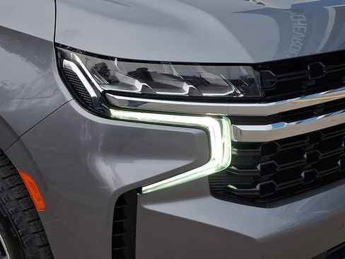 Used 2022 Chevrolet Tahoe LS w/ Driver Alert Package image 9