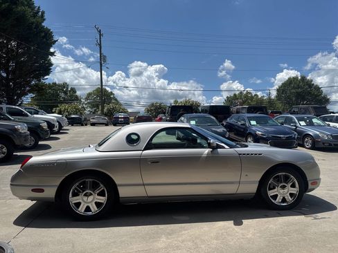 Used 2004 Ford Thunderbird Deluxe image 6