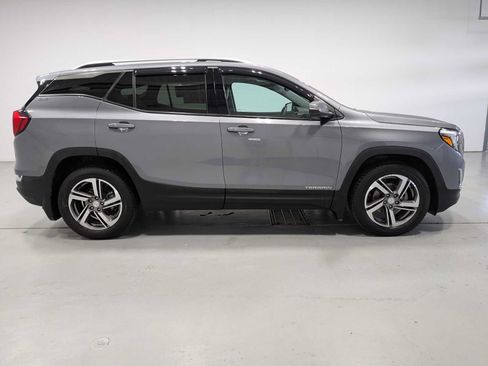 Used 2021 GMC Terrain SLT w/ Infotainment Package II AWD/4WD image 4