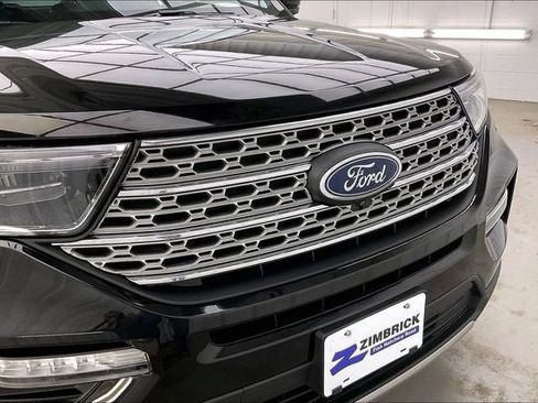Used 2023 Ford Explorer Limited w/ Limited Technology Package AWD/4WD image 31