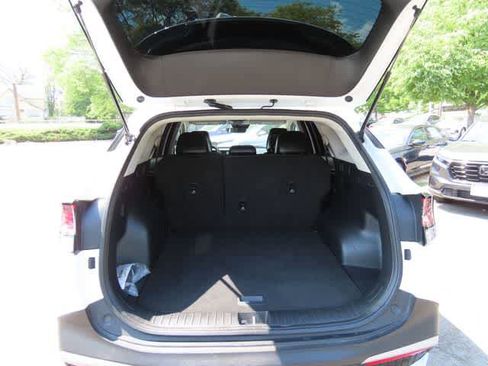 Used 2023 Kia Sportage EX FWD image 11