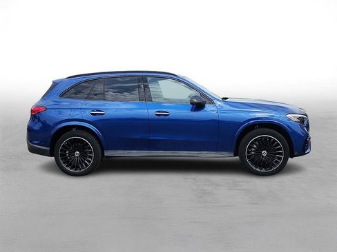 Used 2023 Mercedes-Benz GLC 300 4MATIC image 7