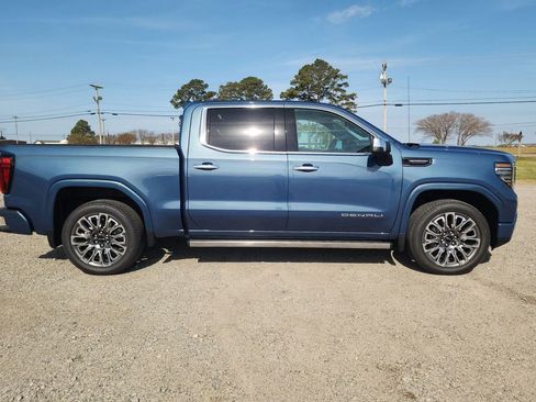 New 2026 GMC Sierra 1500 Denali Ultimate image 3