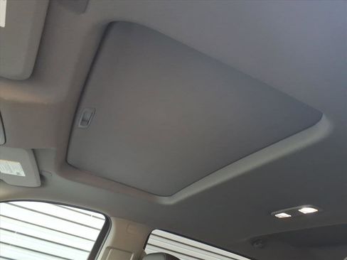 Used 2024 GMC Sierra 1500 Denali w/ Denali Reserve Package image 7