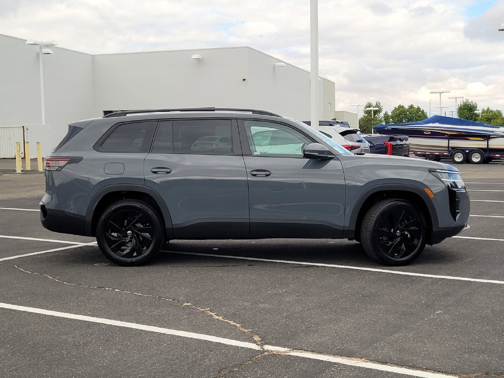New 2027 Volkswagen Atlas SE FWD image 4